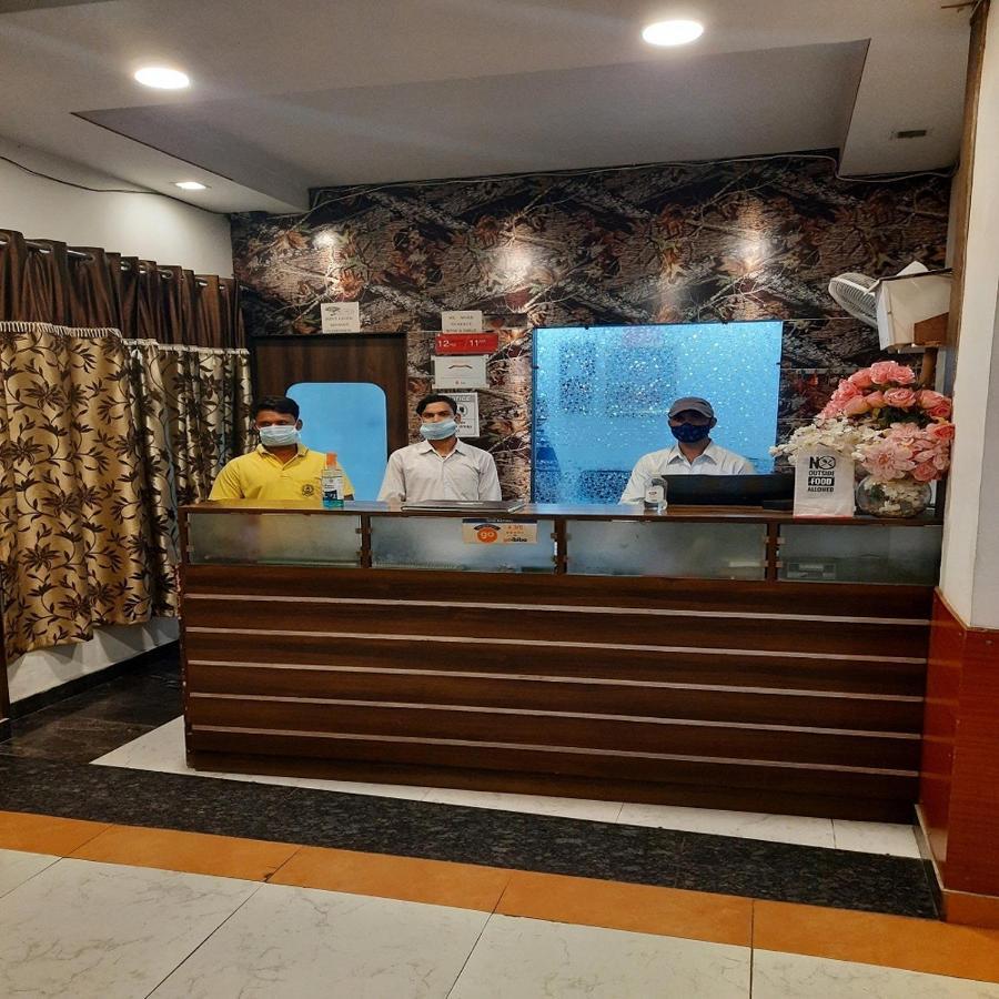 Kartikay Hotel Hisār Esterno foto