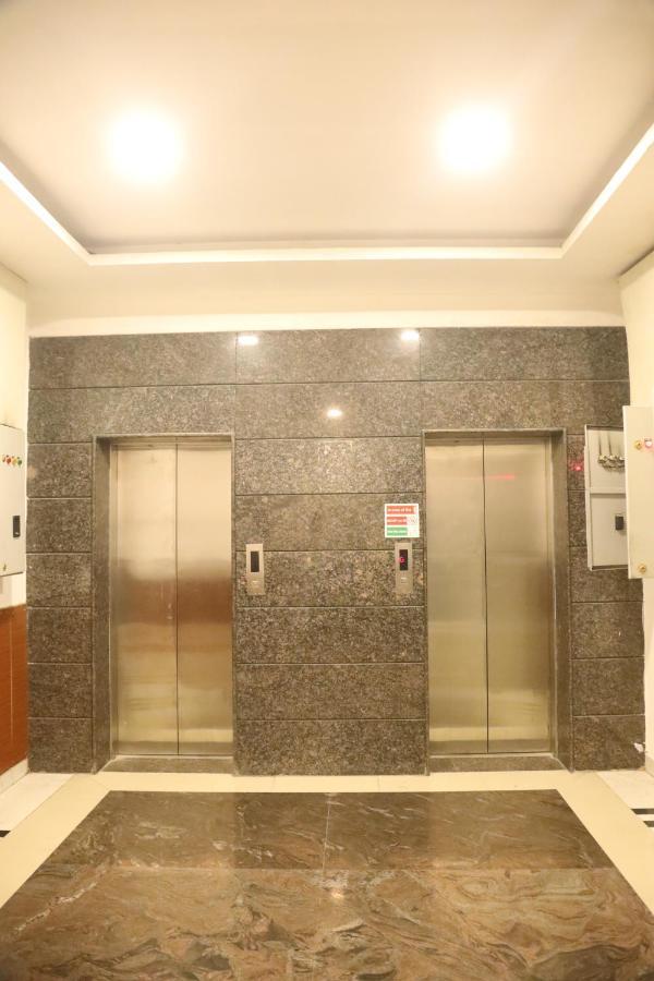 Kartikay Hotel Hisār Esterno foto